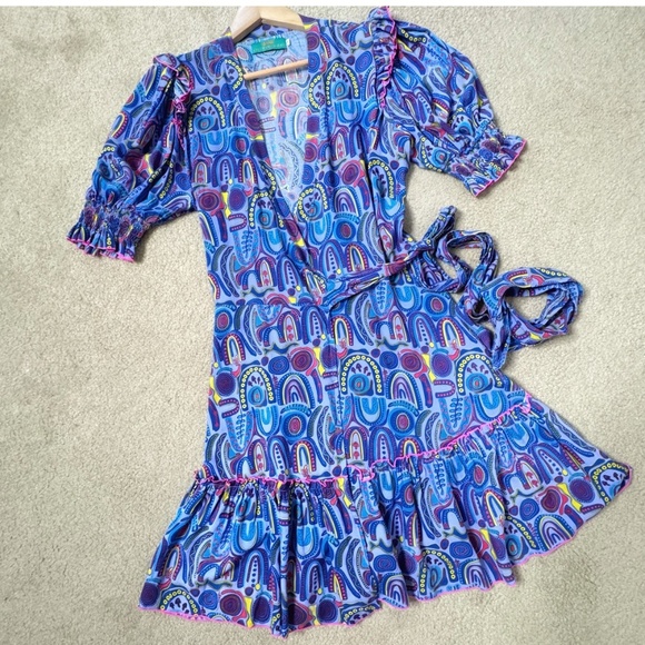 Feather And Find Genova Wrap Dress Spirit Of Dadirri Gathered Short Sleeves Sz L - Picture 12 of 12